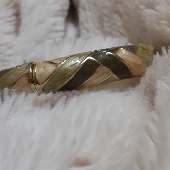 Vintage Inlayed Enamel Bangle Bracelet - Picture 3 of 8